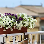 Castello's Tropea Bed & Breakfast *