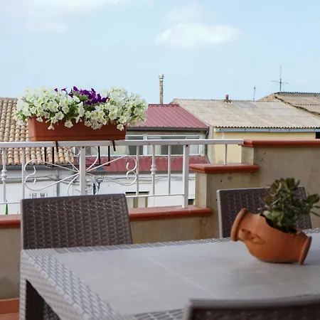 Alojamento de Acomodação e Pequeno-almoço Castello's