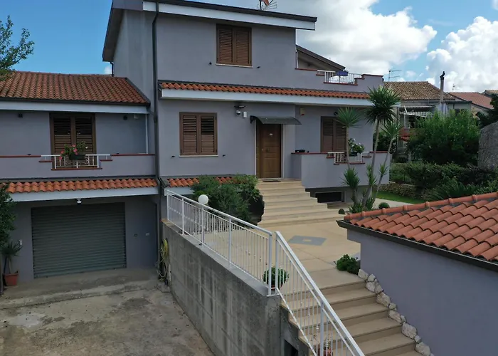 לינה וארוחת בוקר Castello's Tropea Caria