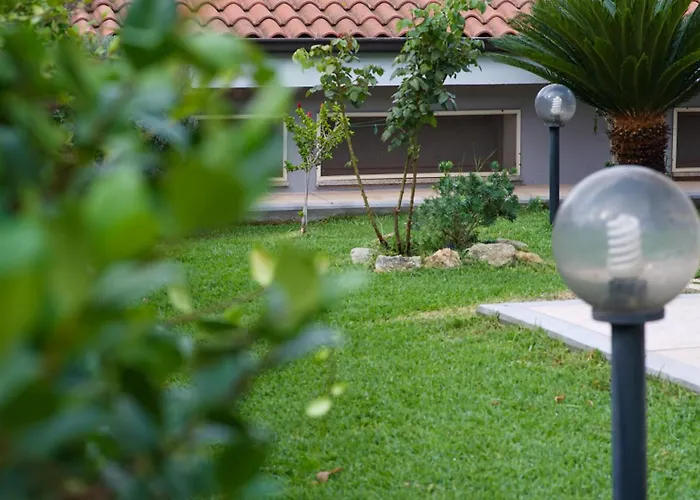 לינה וארוחת בוקר Castello's Tropea *